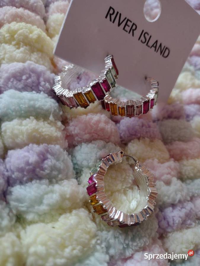 River Island Bogato zdobione kolczyki z Londynu