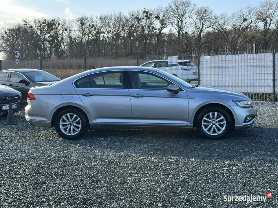 Volkswagen Passat 20 TDI 150 2021 EVO Busines Wojkowice