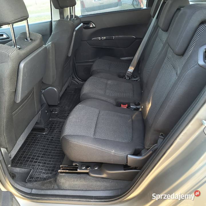Peugeot 5008 I 20 HDi 150 2010 Zadbany Bez poduszka powietrzna Szamotuły