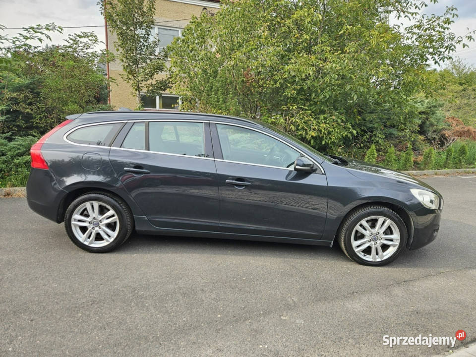 Volvo V60 Pełna Historia Serwisowa Ładne i światła przeciwmgielne Opoczno