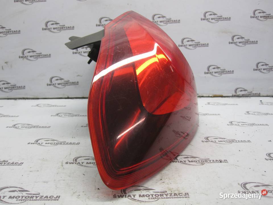 OPEL CORSA E 17r lampa lewa tył 30068625