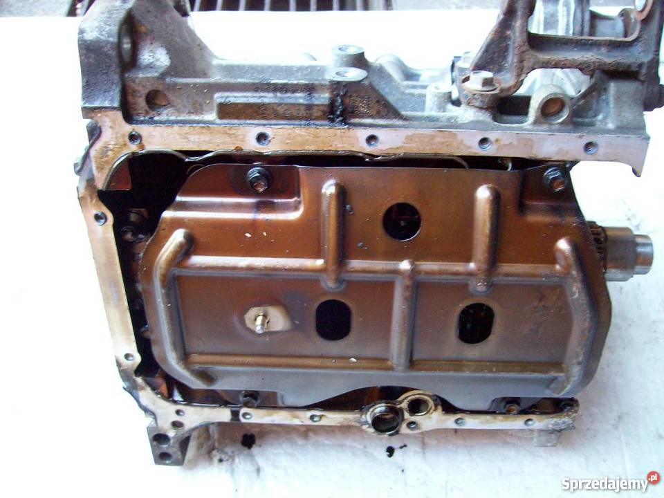 Słupek Blok K10BN Suzuki Alto poj 10 2009 przeb sprzedam