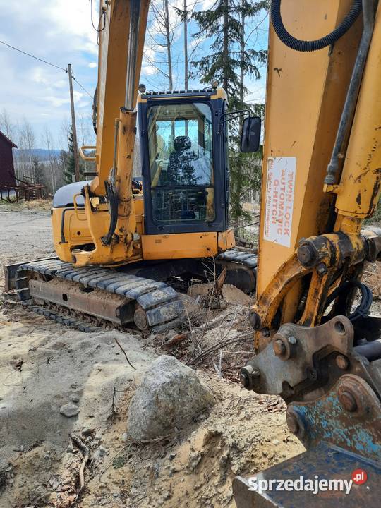 Komatsu PC88MR dodatkowo łyżki i pług