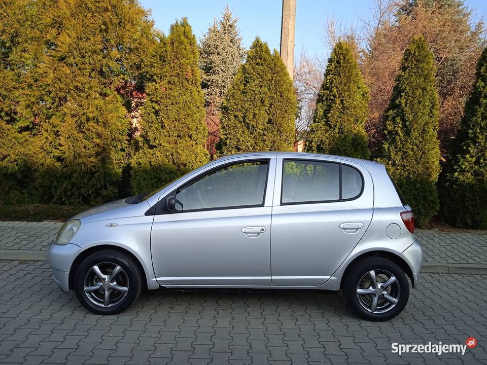 Toyota Yaris 10 benzyna poduszka powietrzna Bierutów