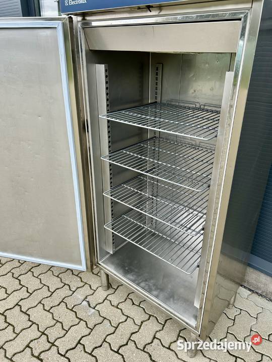 SZAFA CHŁODNICZA ELECTROLUX 700L LODÓWKA Krępsko