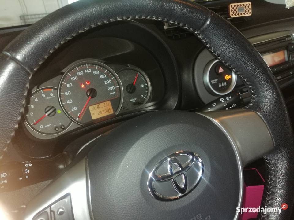 Toyota yaris lll 2013 14 d4d Nowy Orzechów