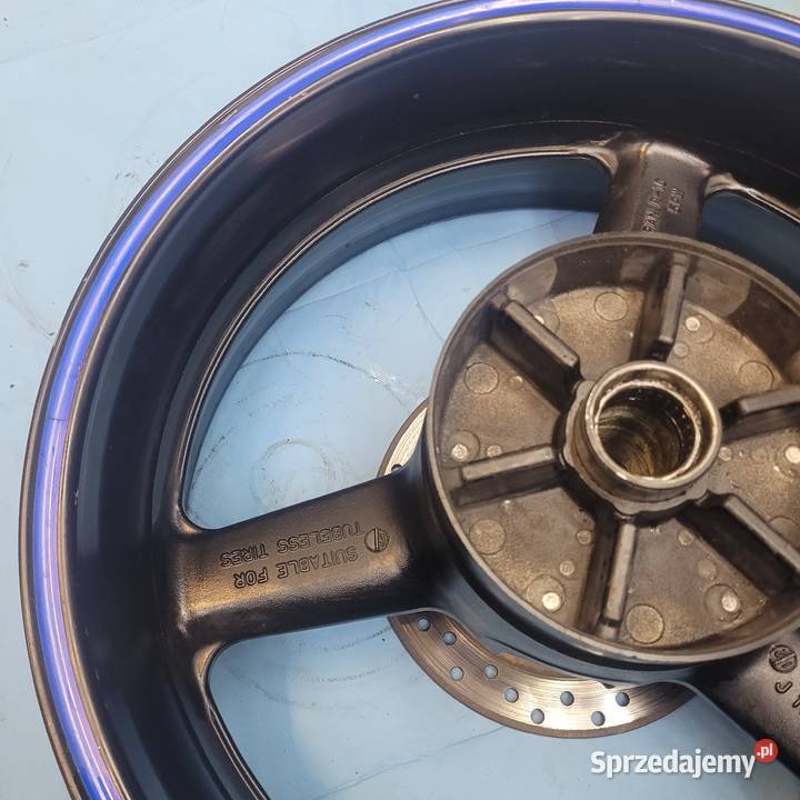Yamaha R1 RN09 0203 felga tył tylna Motocyklowe Nowy Tomyśl