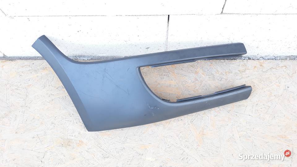 SKODA FABIA II 2 SCOUT DOKŁADKA PRZÓD PRAWA listwy na zderzak Międzychód