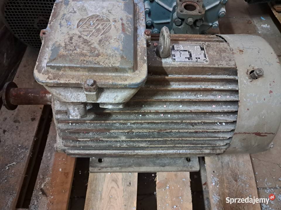 Silnik elektryczny 3fazowy MEZ 129 kW Pozostałe Elektronika Działdowo