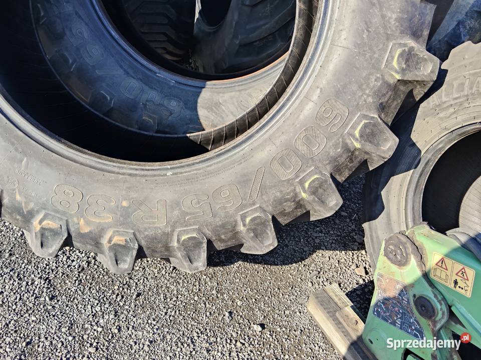 600 65 R38 PIRELLI Zwiastowice