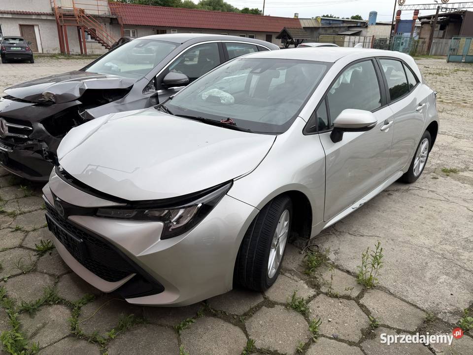 TOYOTA Corolla 18 Business HYBRID 2023r 230 Rok produkcji 2023 opolskie Prudnik