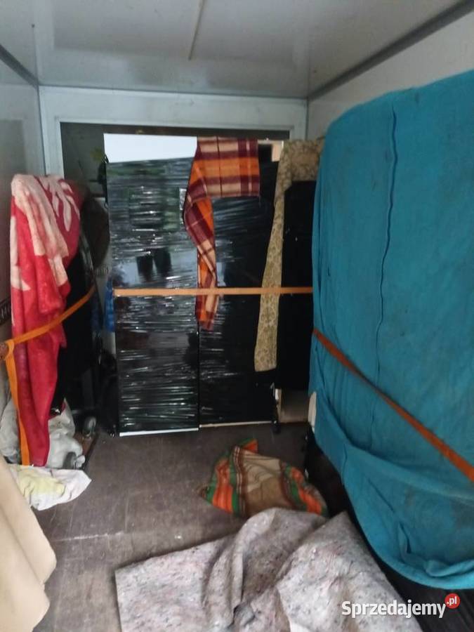 Przeprowadzki transport utylizacja starych mebli Piotrków Trybunalski