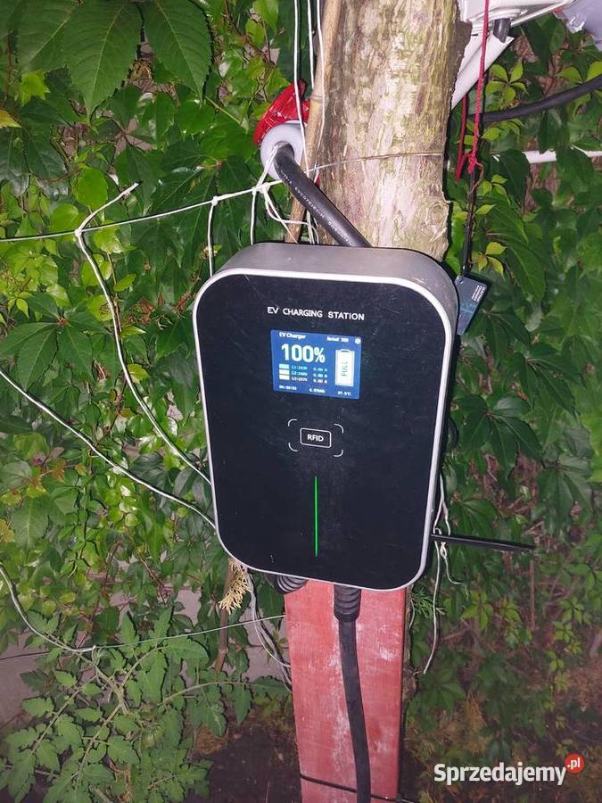 Ładowarka WallBox BS 22kW 3 fazowy karty RIFD