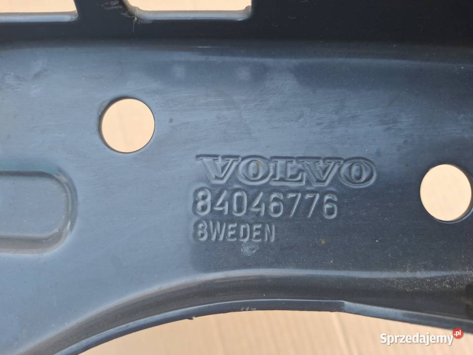 VOLVO FH4 UCHWYT WSPORNIK LAMPY HALOGENU LEWY ciężarowe