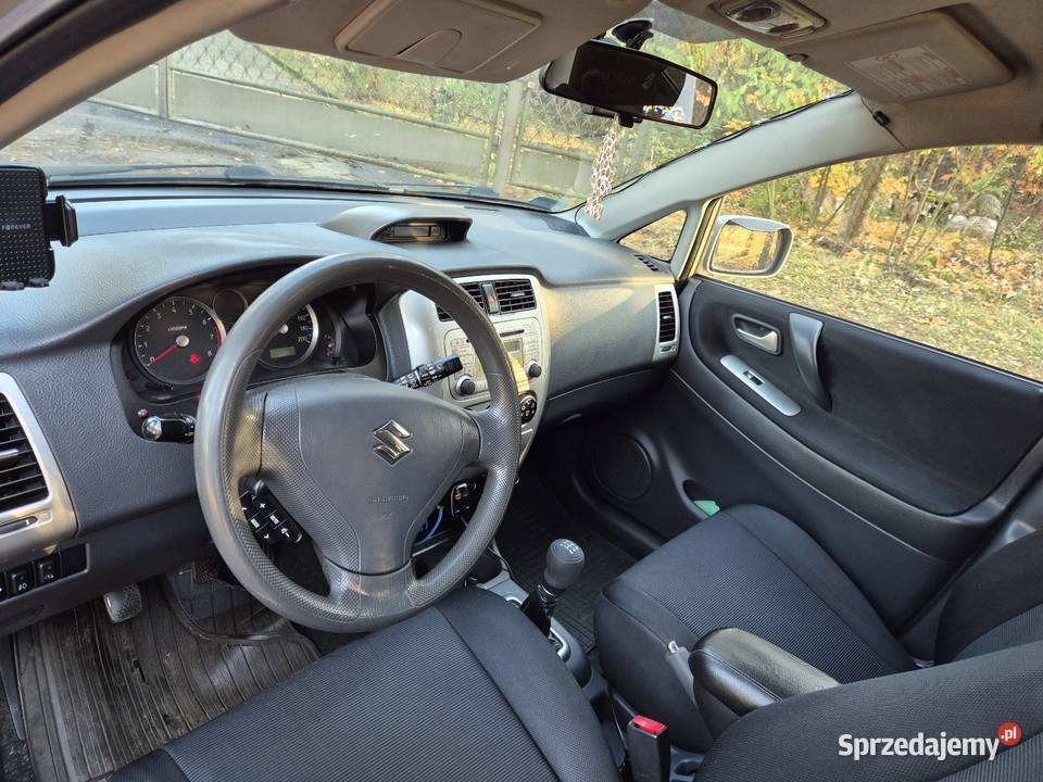 SUZUKI Liana 16 benzyna elektryczne szyby sprzedam