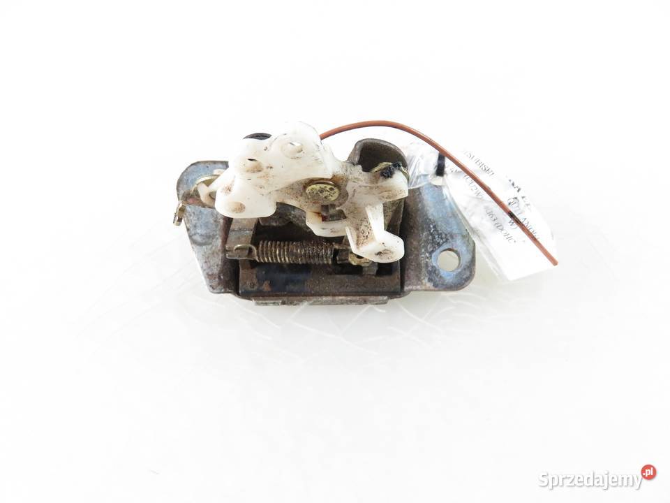 ZAMEK KLAPY MITSUBISHI OUTLANDER I CUW