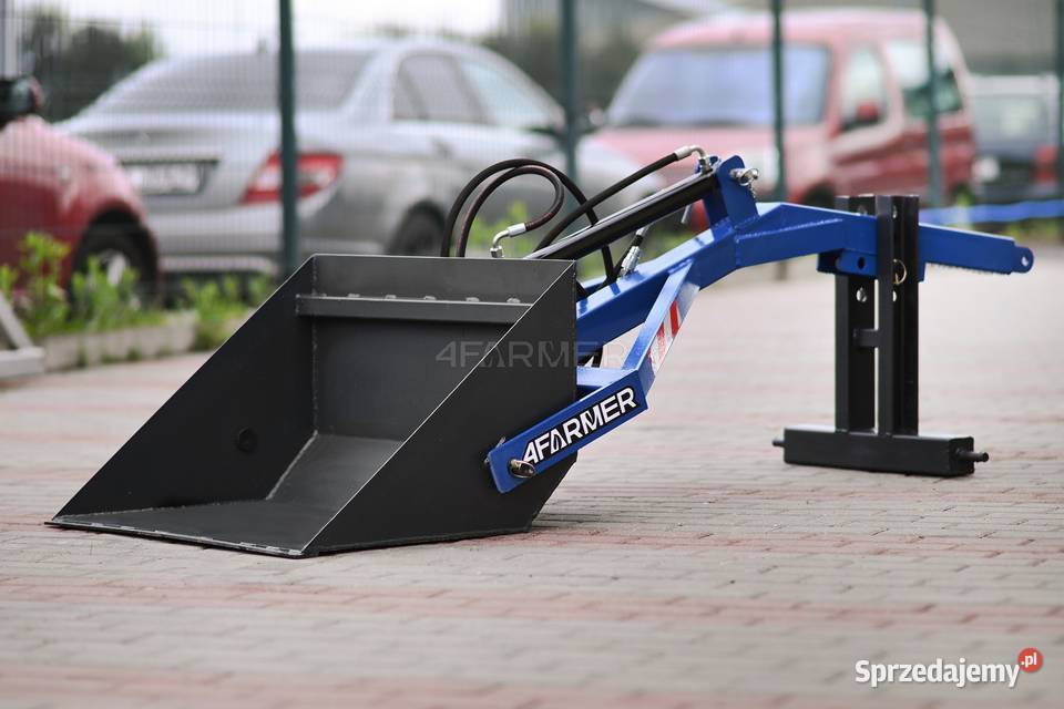 Ładowacz hydrauliczny na tylny TUZ ciągnika Tajęcina