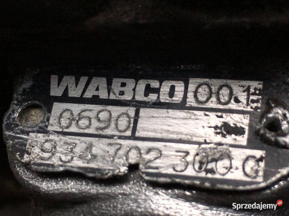 Zawór Wabco 9347023007 9347023000 sprzedam