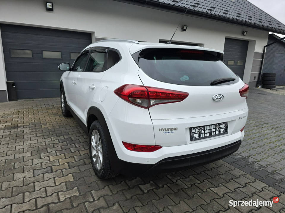 Hyundai Tucson manualkamera cofanianawigacja ASR (kontrola trakcji) Żabno