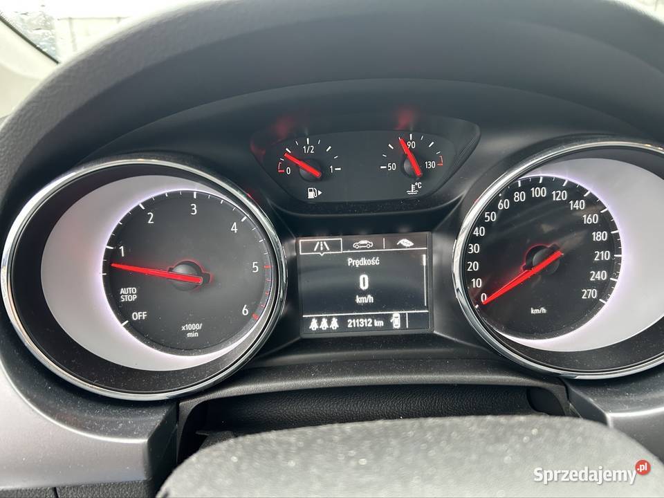 Opel Astra Tourer 16L136 bezwypadkowy wymieniony 4/5 Szczecin sprzedam