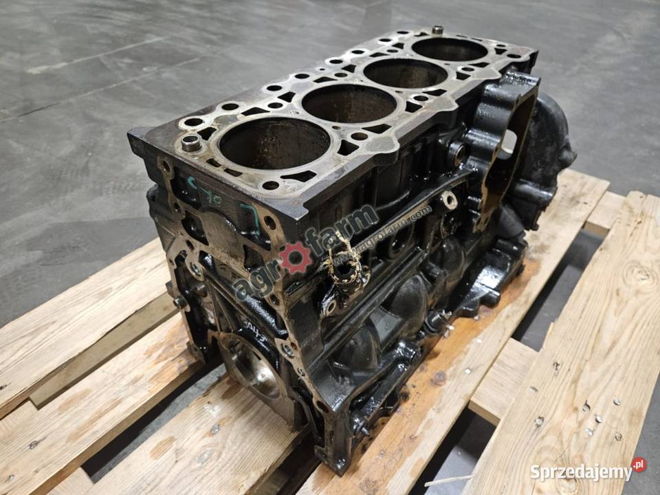 Blok silnika Holland T5100 T5110 T5120 Byków