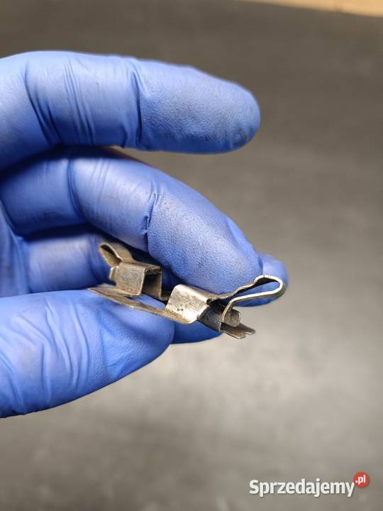 Blaszka klocków zacisk hamulcowy tył części małopolskie Gołaczewy