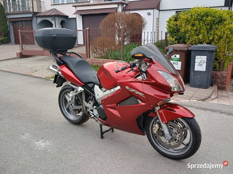 Honda VFR 800 VTEC Doinwestowana ABS Roku metalic Motocykle, skutery, quady Starachowice