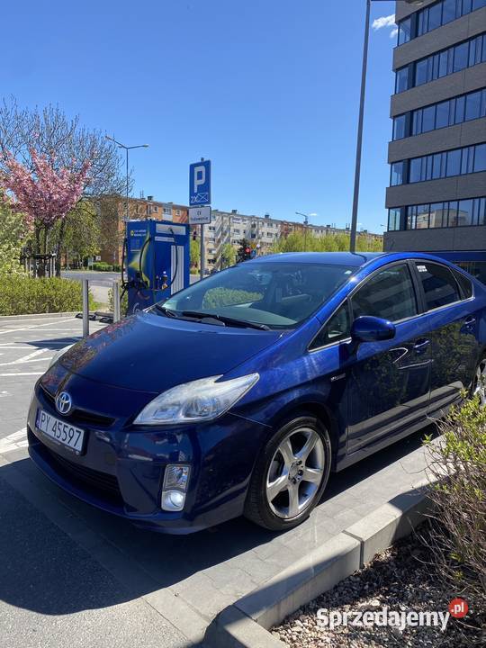 Sprzedam Toyora Prius 30 2010 sprawny opłatach i komputer pokładowy Poznań
