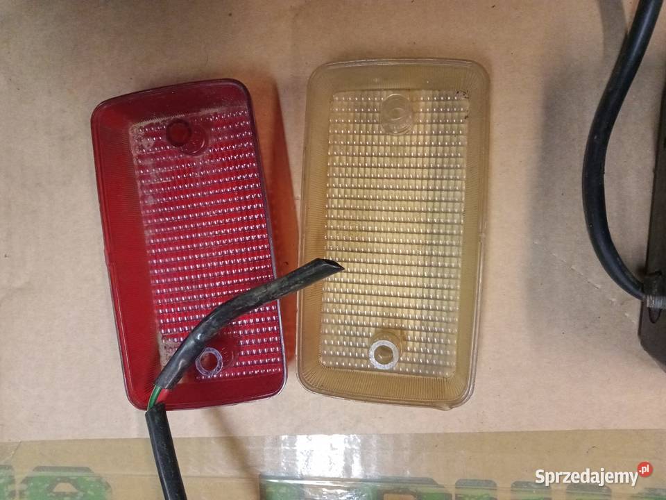 Fiat 126p Fiat 125p lampa cofania przeciwmgielna Stalowa Wola
