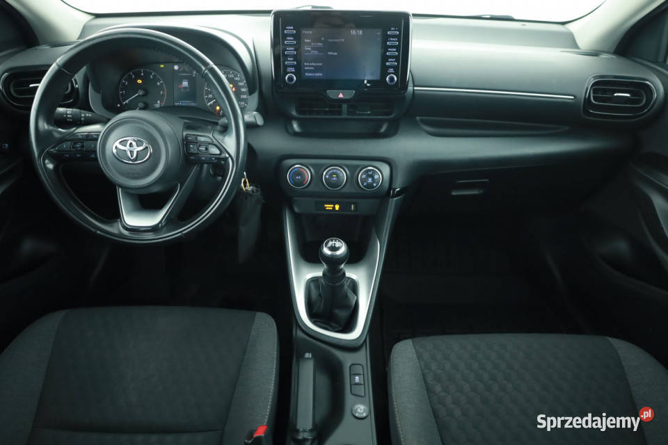 Toyota Yaris 10 VVTi wspomaganie kierownicy sprzedam