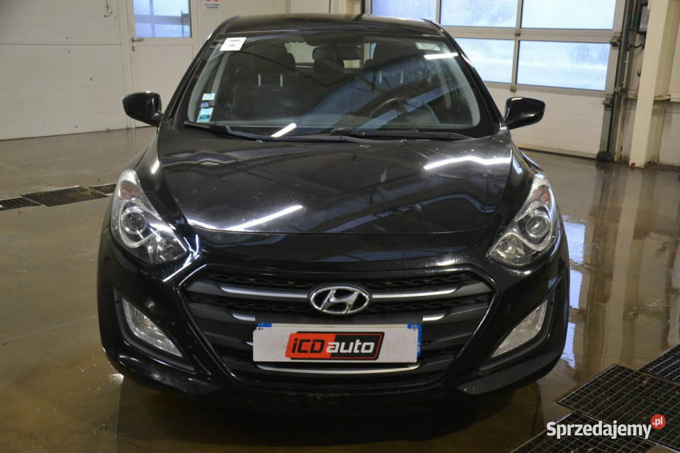 Hyundai i30 14 benzyna 100 ledy klimatyzacja Kęty