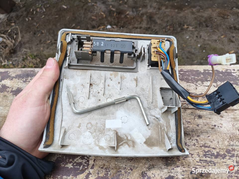 Panel szyberdachu lampka oświetlenia przycisk Chełm