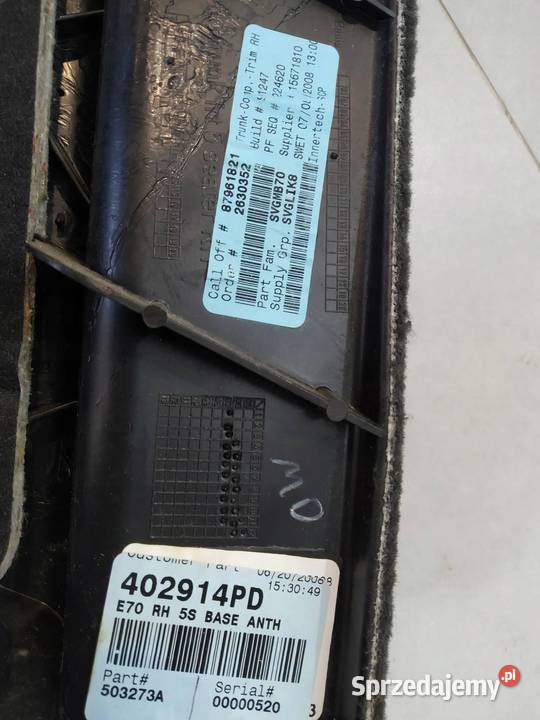 TAPICERKA BOCZEK BAGAŻNIKA LEWY PRAWY TYŁ KPL Rok produkcji 2008