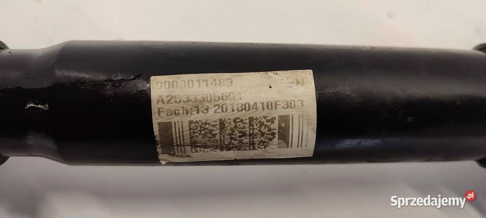 MERCEDES GLC W253 X253 PÓŁOŚ PRAWY PRZÓD sprzedam