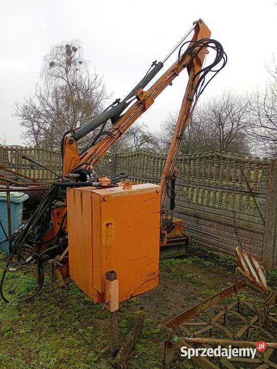 Kosiarka bijakowa wysięgnikowa McConnel Kobylanka