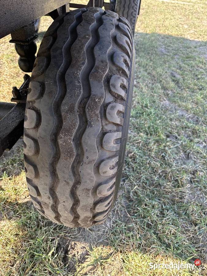 Przyczepa czarnabiałostocka d35 nieuszkodzony Rurzyca