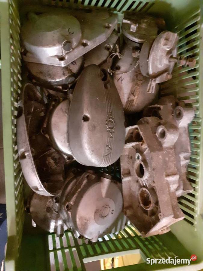 Czesci pokrywy motorynka komar ogar wielkopolskie Konin