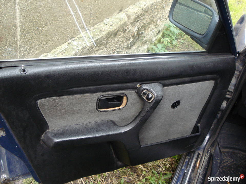 bmw e 30 cala na czesci sedan dolnośląskie Rudnica