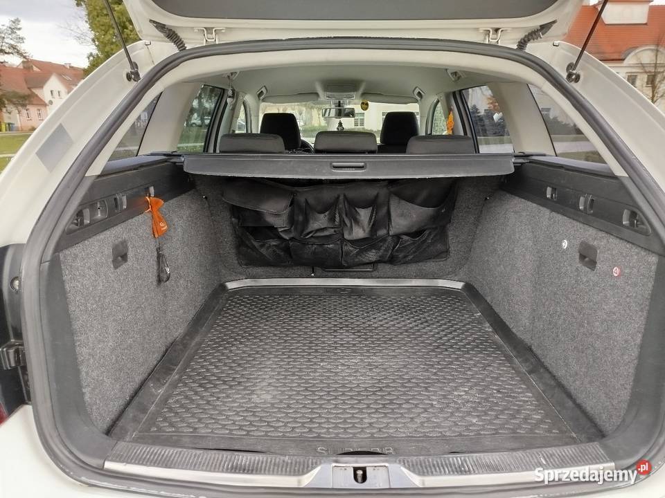 Superb do jazdy Rok produkcji 2010 Wrocław sprzedam