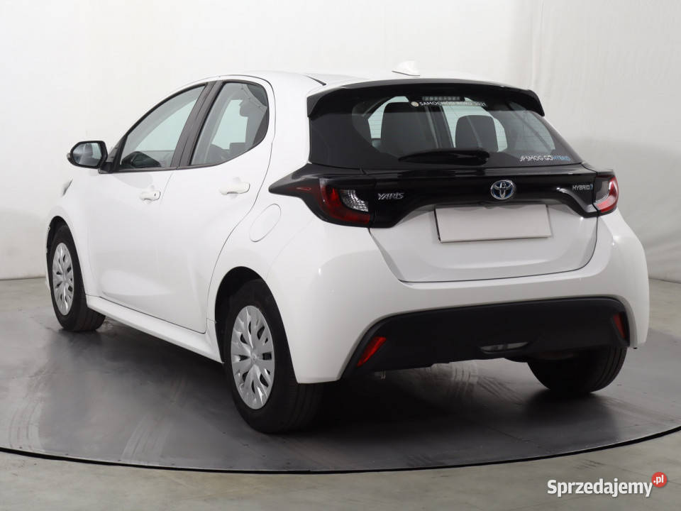 Toyota Yaris 15 VVTi Hybrid isofix sprzedam