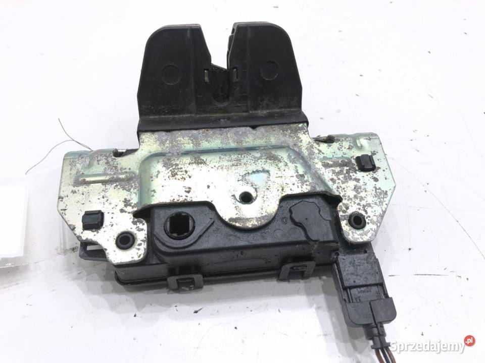 ZAMEK KLAPY TYŁ OPEL ASTRA H Hatchback 13117285 podkarpackie