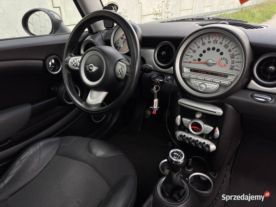 MINI R56 2007 16 Diesel 109 małopolskie Dąbrowa Tarnowska