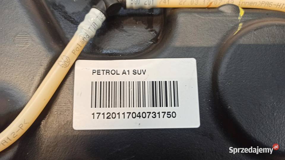AUDI Q2 ZBIORNIK PALIWA POMPA PALIWA 14 TFI osobowe