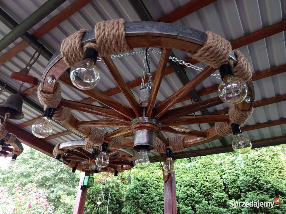 Żyrandol lampa oświetlenie z koła koło wozu Łańcut
