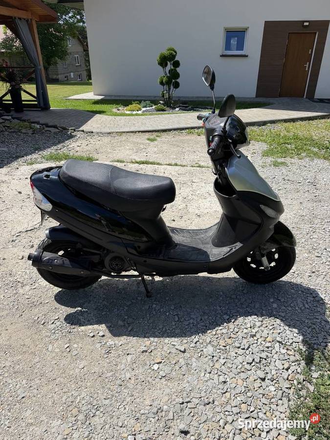 Skuter Toros f16 Łęki Strzyżowskie