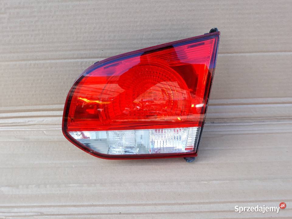 VW GOLF 6 VI LAMPA PRAWA W KLAPĘ TYLNA PRAWY TYŁ