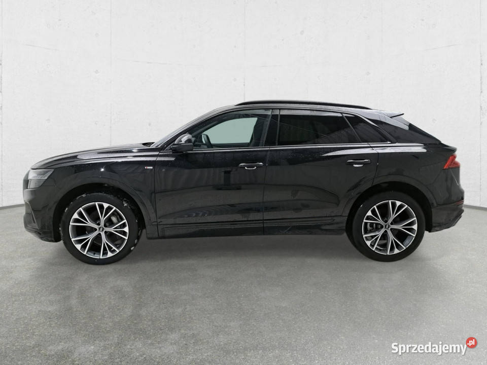 Audi Q8 Komorniki