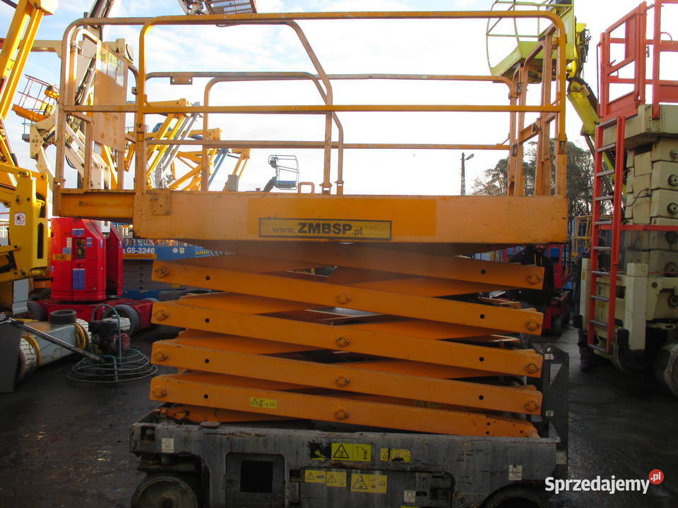 Podnośnik nożycowy 12 m Genie GS3246 UDT Rok produkcji 2015 Pleszew