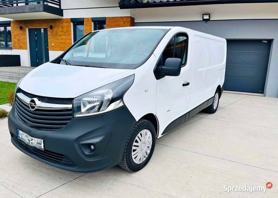 Opel Vivaro long 16 120 2017r chłodnia Dęba
