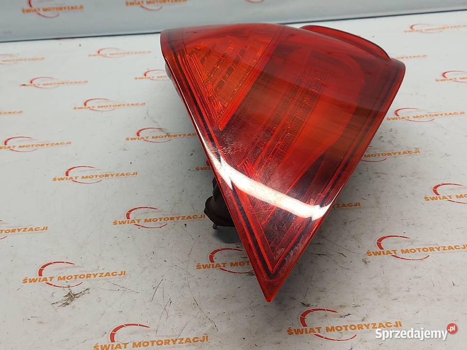 BMW 6 GRAN COUPE 604D F06 30 D 12r lampa prawa